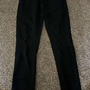 Black skinny jeans